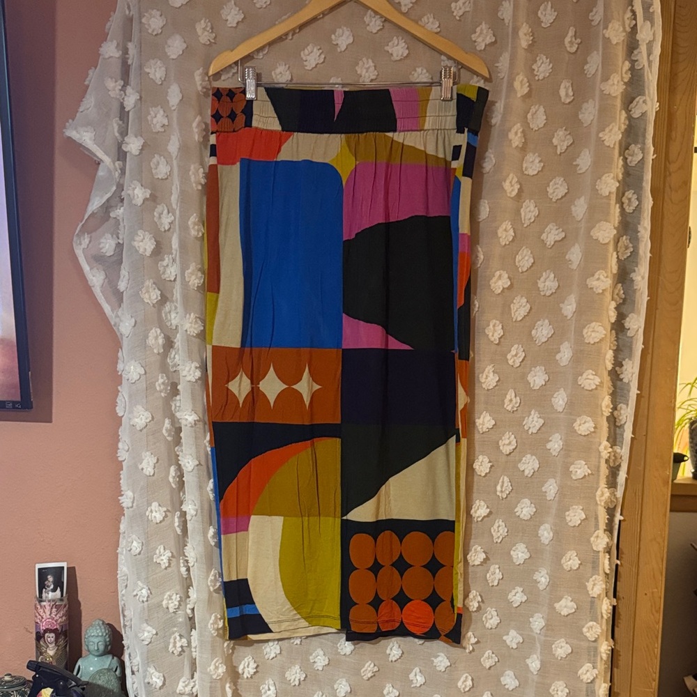 Abstract Multicolor Pencil Skirt